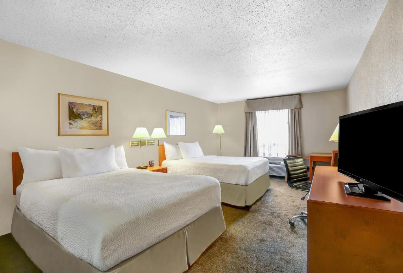 Days Inn By Wyndham Red Deer Eksteriør billede