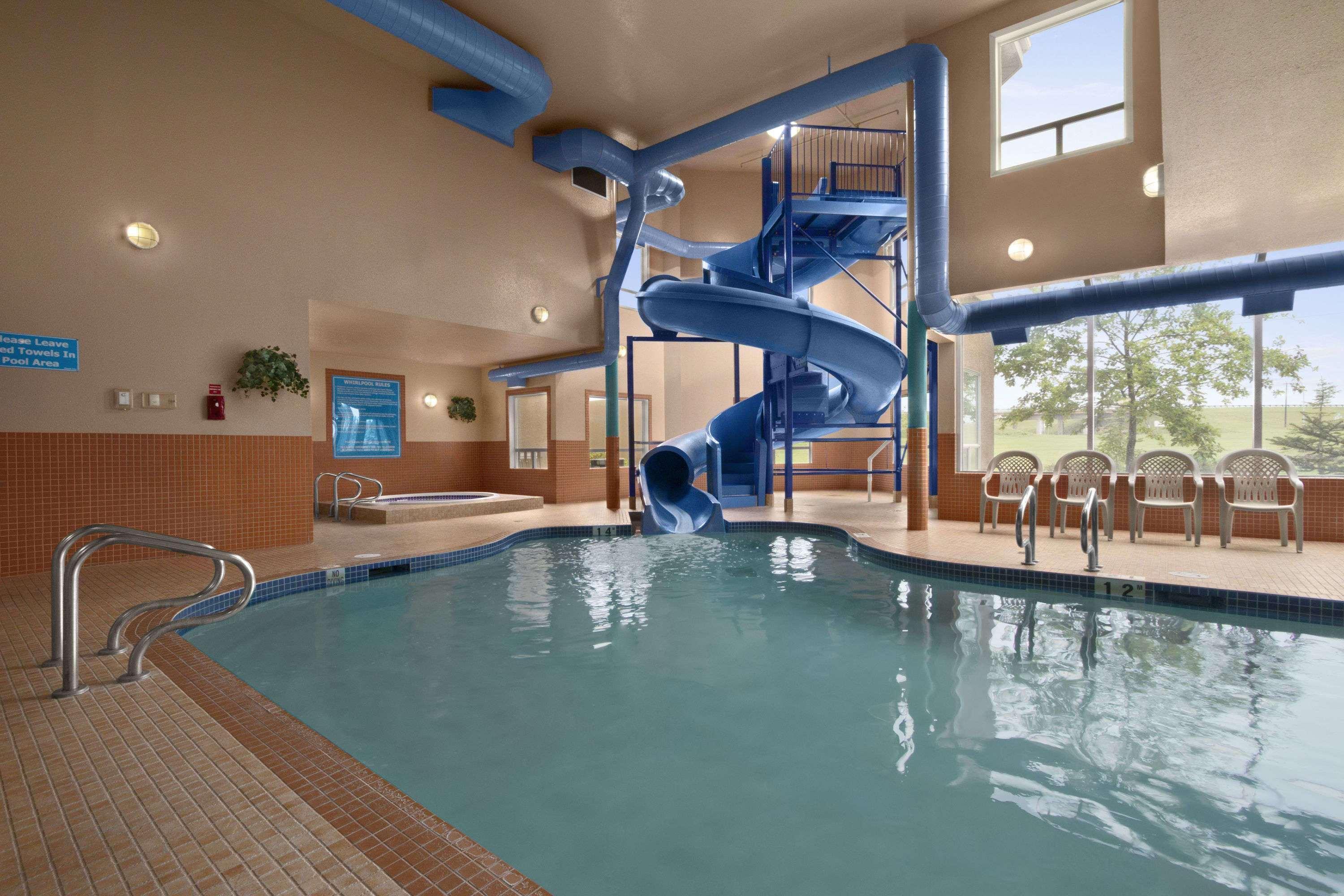 Days Inn By Wyndham Red Deer Eksteriør billede